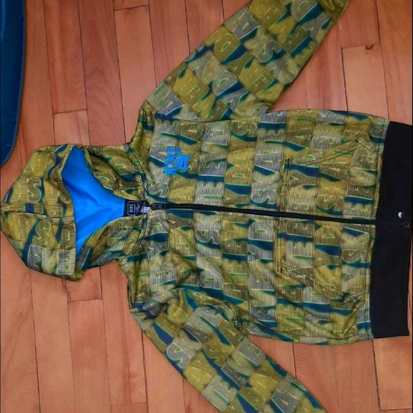 Nike full zipper kangaroo pockets hoodie - Picture 3 of 3